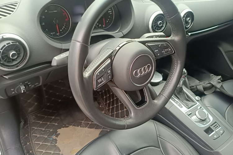 Audi A3 2018 #11 Audi A3 2018 car image #11