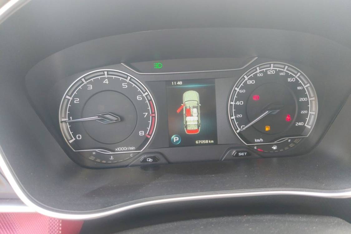 GEELY Binray 2021 صورة سيارة #24