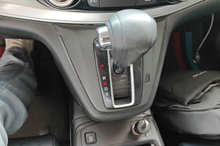Honda CR-V 2016 #14 Honda CR-V 2016 car image #14