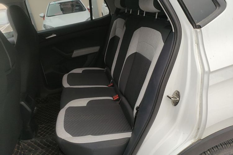 Volkswagen Tharu 2025 car image #17