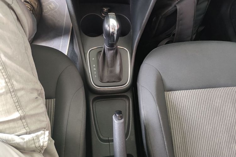 Volkswagen Polo 2019 #14 Volkswagen Polo 2019 car image #14