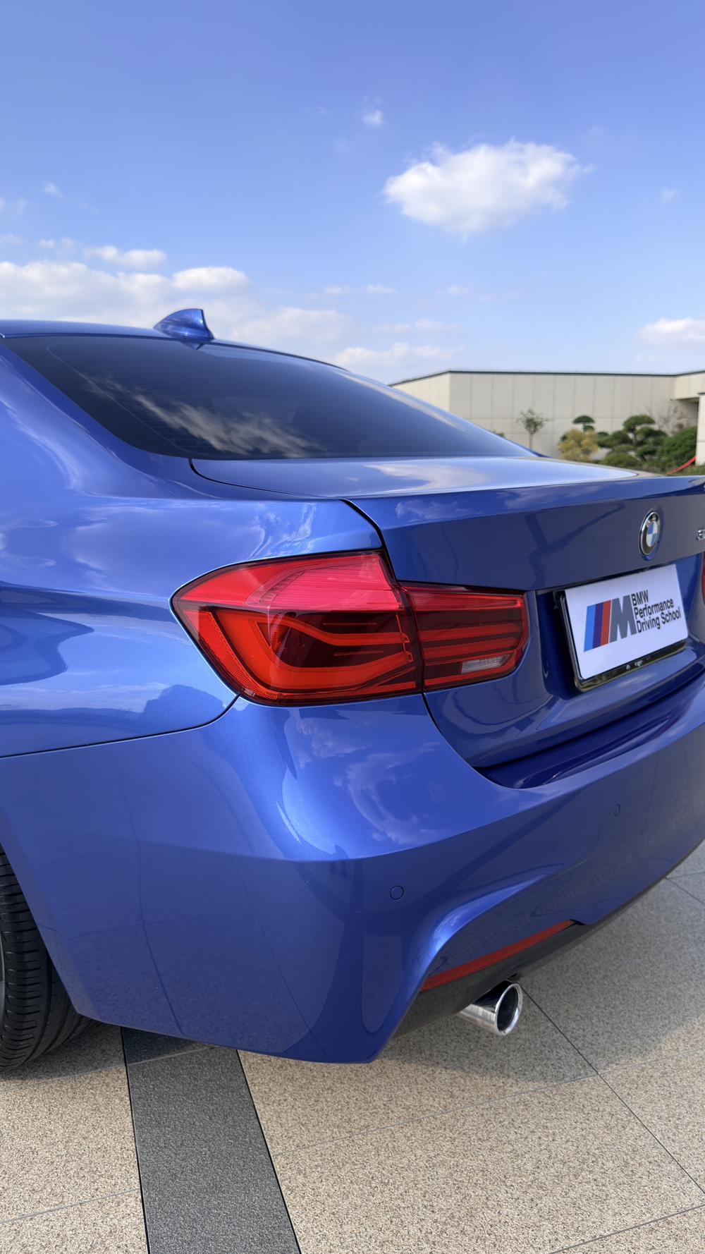 BMW 3 Series 2015 #16 BMW 3 Series 2015 car image #16