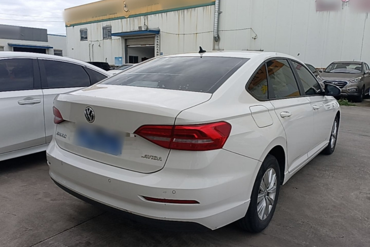 Volkswagen Lavida 2020 car image #5