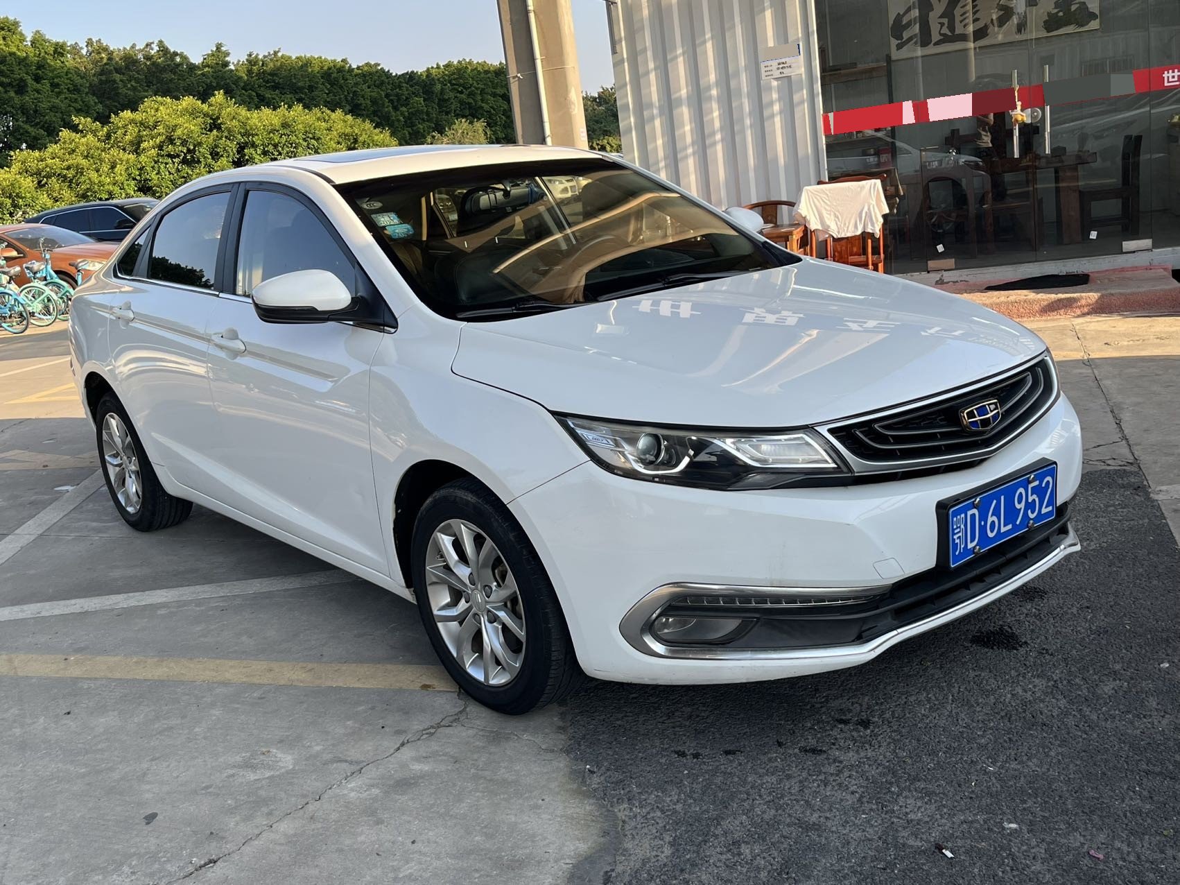GEELY Emgrand GL 2017 immagine di auto #3