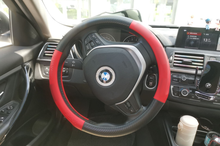 BMW 3 Series 2019 #15 BMW 3 Series 2019 car image #15