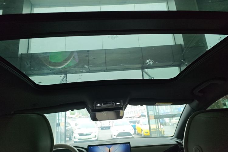 BYD Han 2025 #18 BYD Han 2025 car image #18