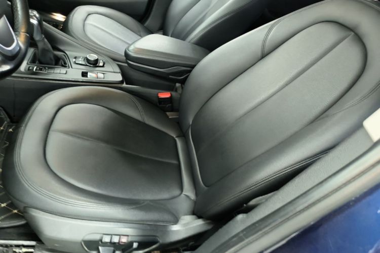 BMW X1 2018 #19 BMW X1 2018 car image #19
