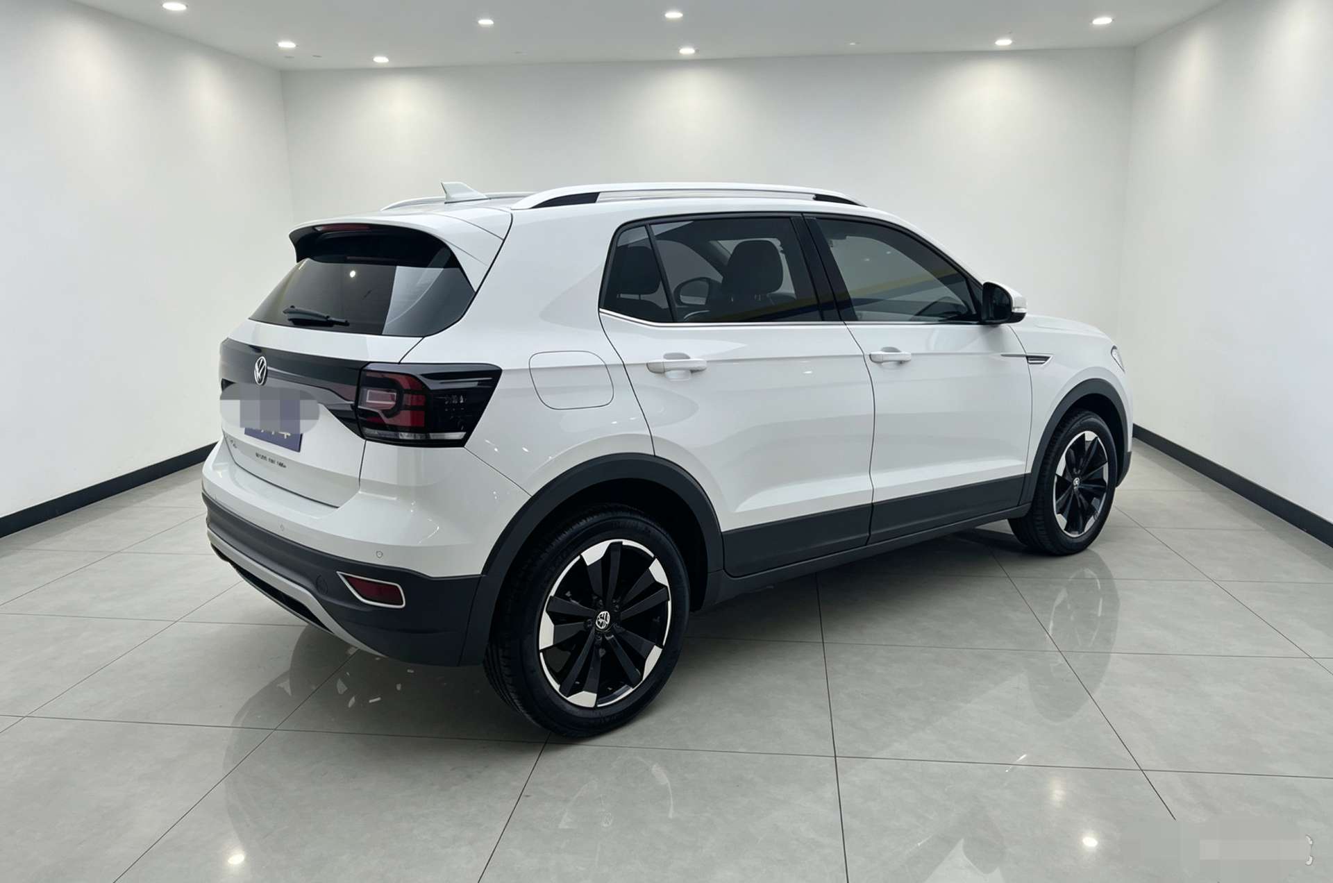 Volkswagen Tacqua 2021 #6 Volkswagen Tacqua 2021 صورة سيارة #6