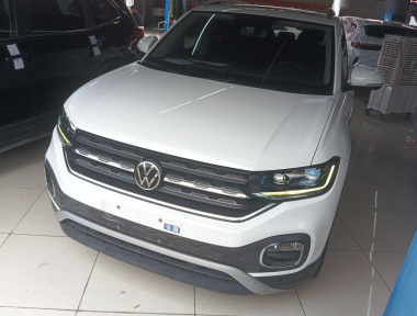 Volkswagen Tacqua 2023 immagine di auto 