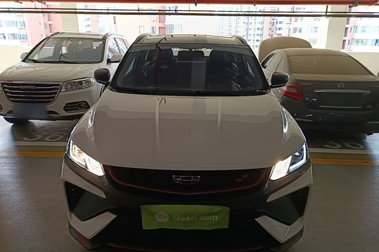 GEELY Coolray 2023 изображение автомобиля #3