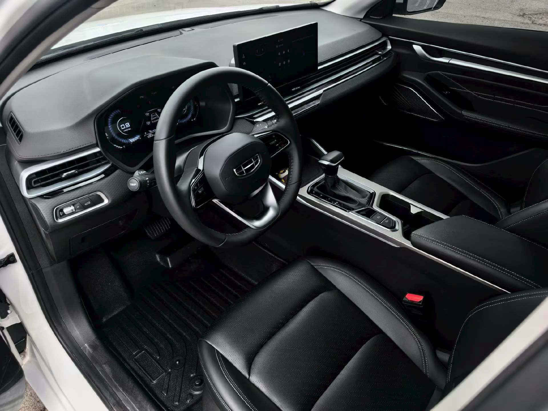 GEELY Emgrand 2023 car image #4