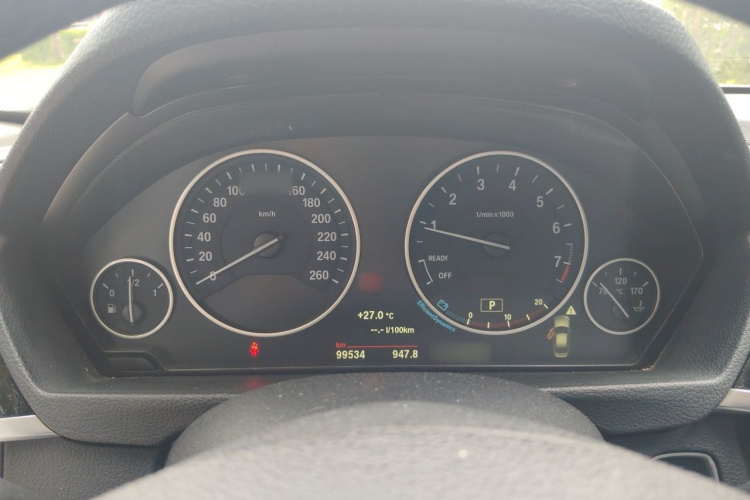 BMW 3 Series 2018 #16 BMW 3 Series 2018 car image #16