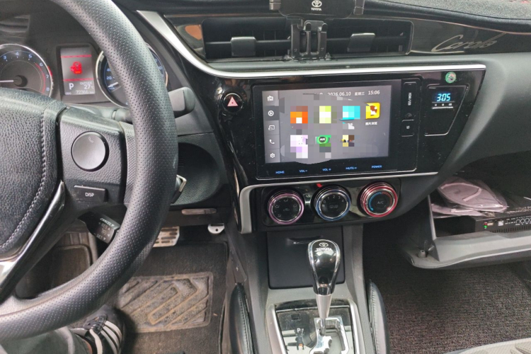 Toyota Corolla 2017 car image #13