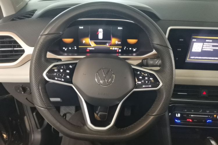 Volkswagen Tharu 2024 car image #11