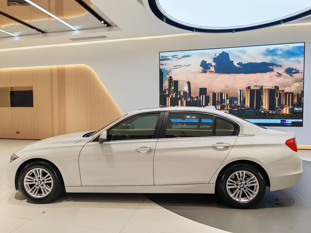 BMW 3 Series 2014 car image #2