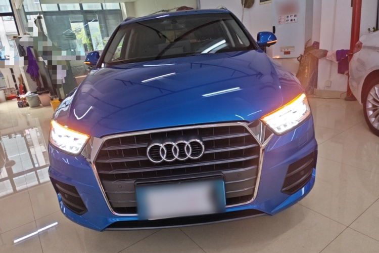 Audi Q3 2018 #3 Audi Q3 2018 car image #3