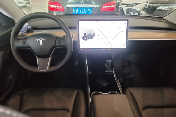 Tesla Model 3 2020 #10 Tesla Model 3 2020 immagine di auto #10