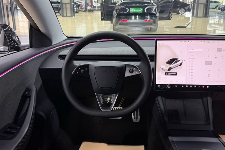 Tesla Model 3 2023 #11 Tesla Model 3 2023 immagine di auto #11