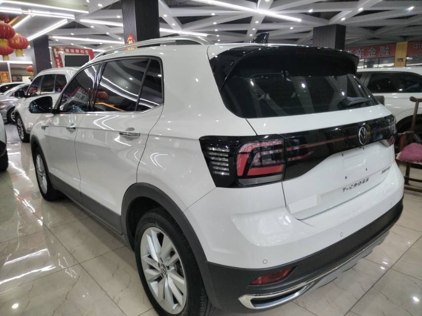 Volkswagen T-Cross 2021 imagem de carro #9