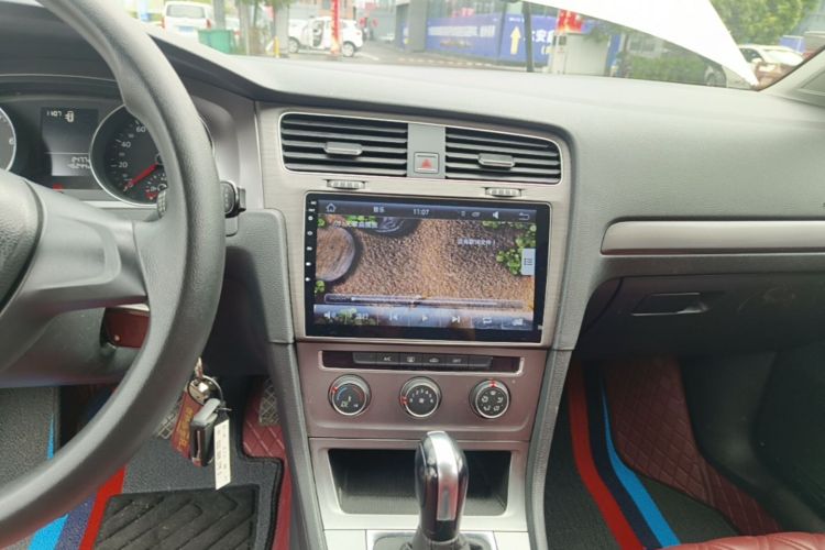 Volkswagen Golf 2017 #13 Volkswagen Golf 2017 car image #13