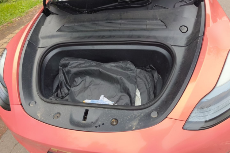 Tesla Model Y 2023 #20 Tesla Model Y 2023 car image #20