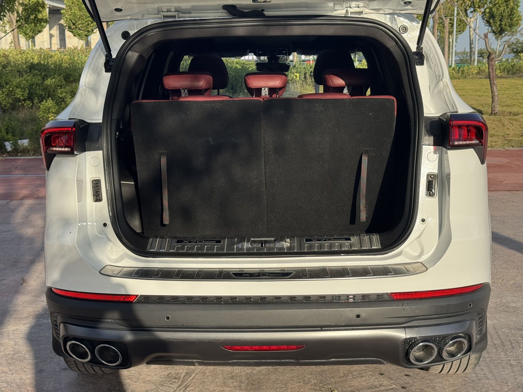 Jetour X70 PLUS 2023 изображение автомобиля #11