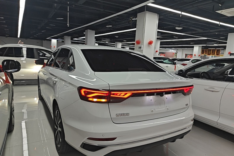 GEELY Emgrand 2024 #5 GEELY Emgrand 2024 car image #5