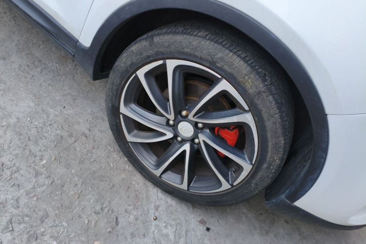 GEELY Emgrand GS 2018 car image #9