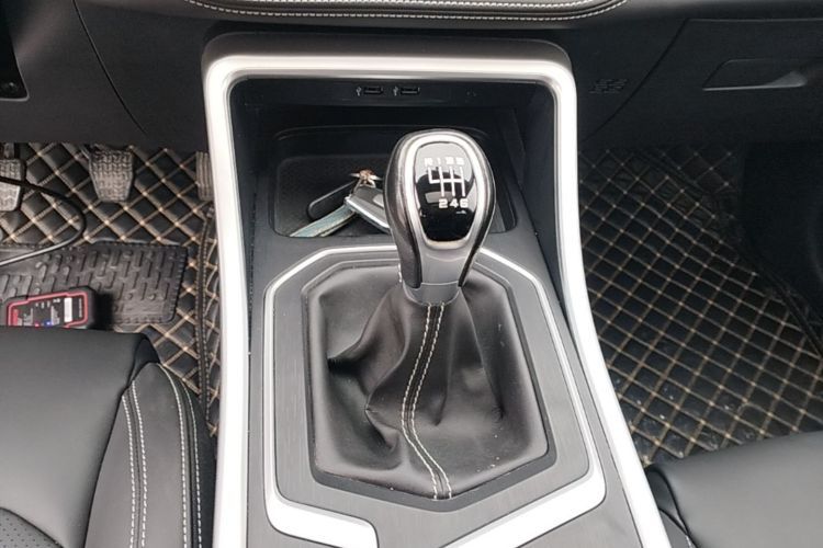 GEELY Vision X6 2020 #14 GEELY Vision X6 2020 car image #14
