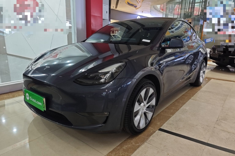Tesla Model Y 2022 #2 Tesla Model Y 2022 car image #2