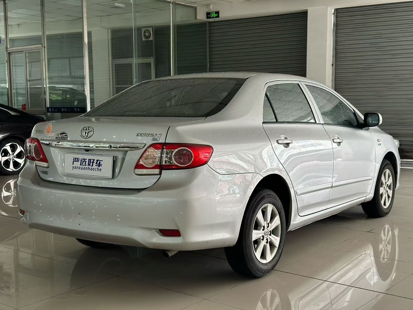 Toyota Corolla 2012 car image #9