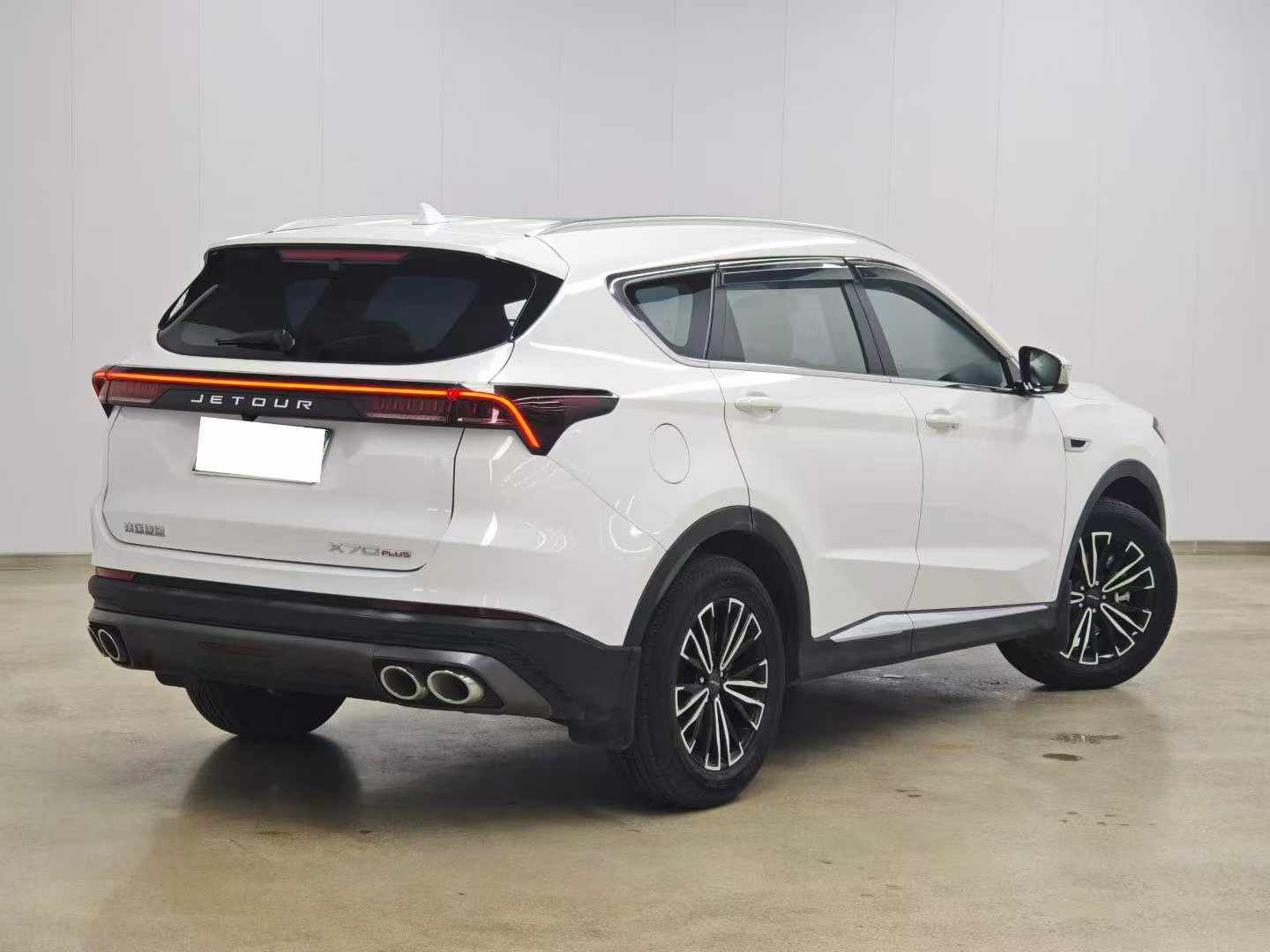 Jetour X70 PLUS 2022 #4 Jetour X70 PLUS 2022 car image #4