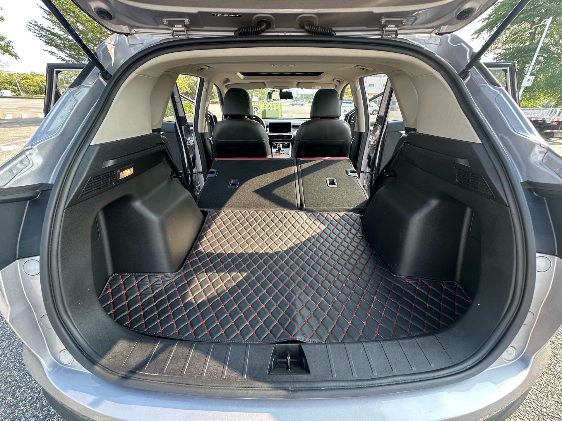 GEELY Coolray 2020 car image #13
