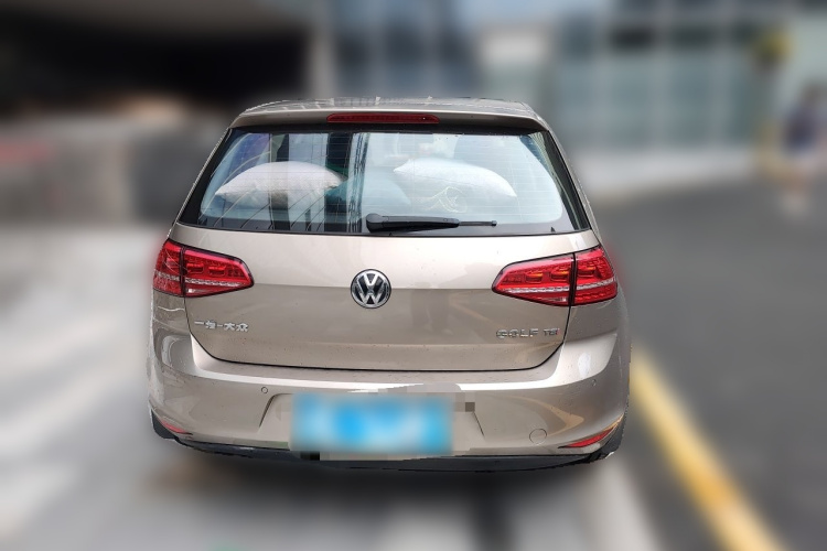 Volkswagen Golf 2015 car image #6