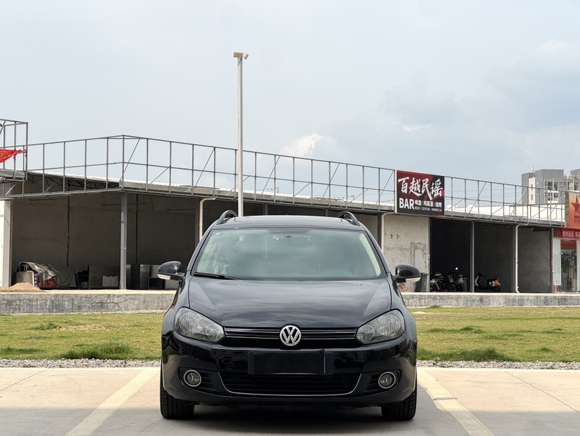 Volkswagen Golf (Imported) 2012 #2 Volkswagen Golf (Imported) 2012 car image #2