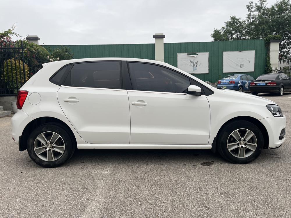 Volkswagen Polo 2015 #8 Volkswagen Polo 2015 car image #8