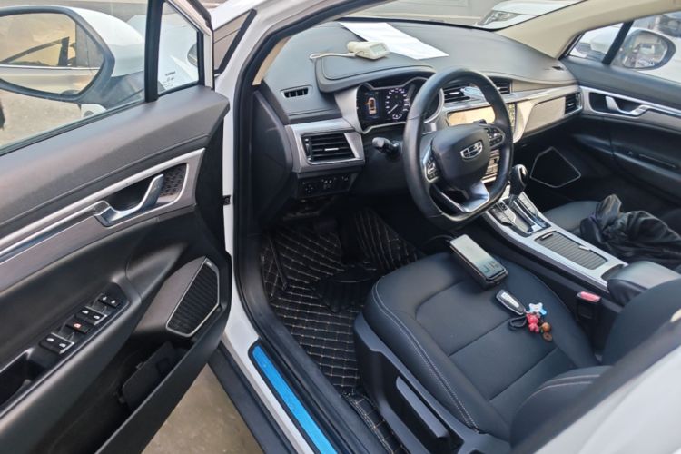 GEELY Emgrand GS 2019 #16 GEELY Emgrand GS 2019 car image #16