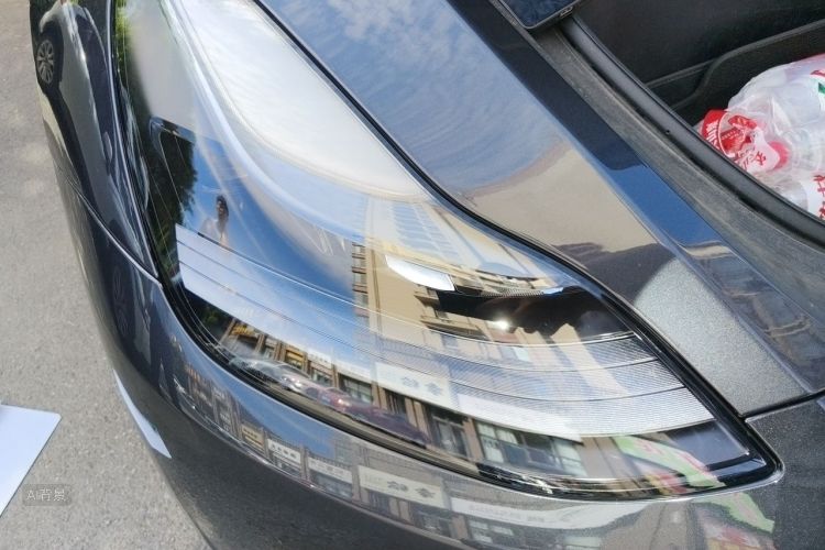 Tesla Model Y 2024 car image #8