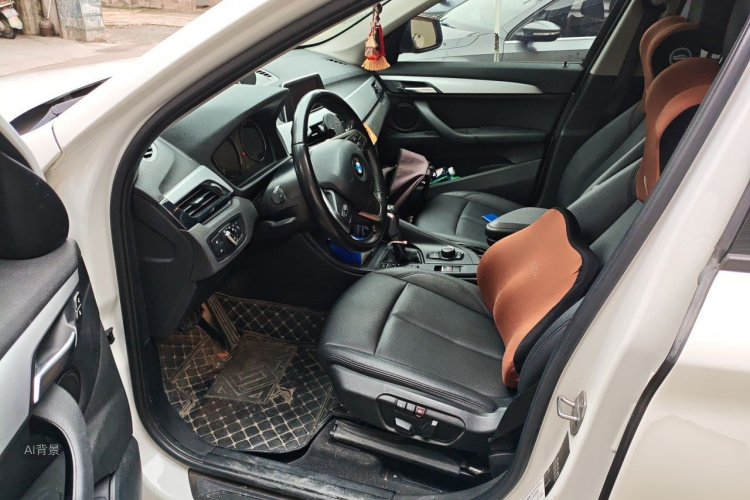 BMW X1 2018 imagen de coche #18