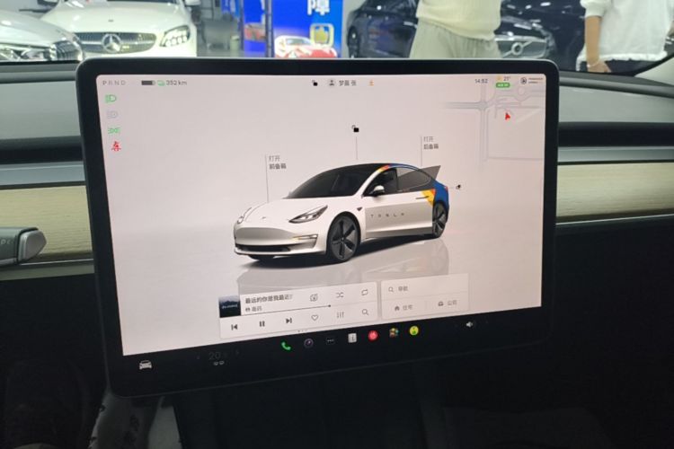 Tesla Model 3 2023 #17 Tesla Model 3 2023 car image #17