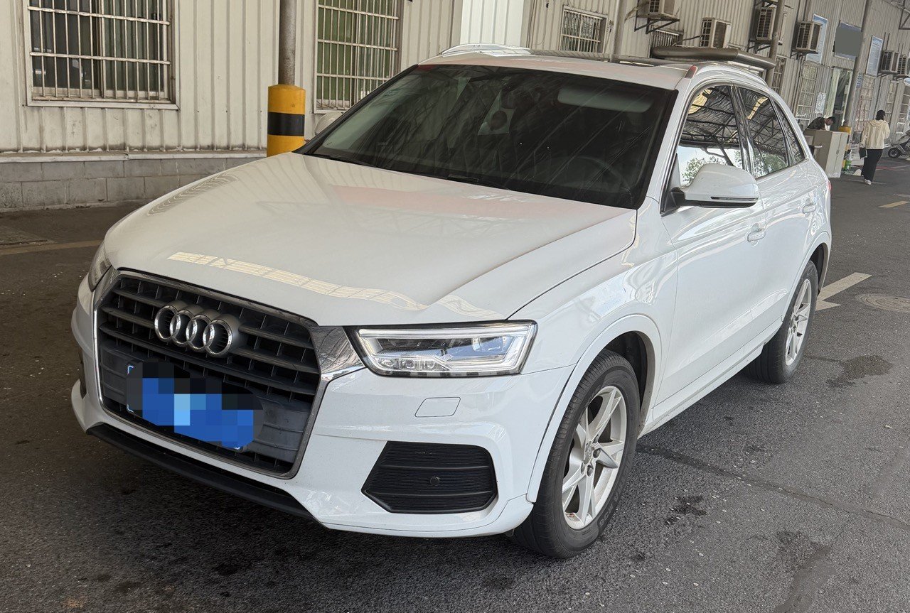 2019 immagine di auto 
