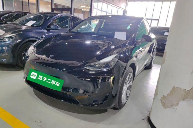 Tesla Model Y 2022 immagine di auto #2