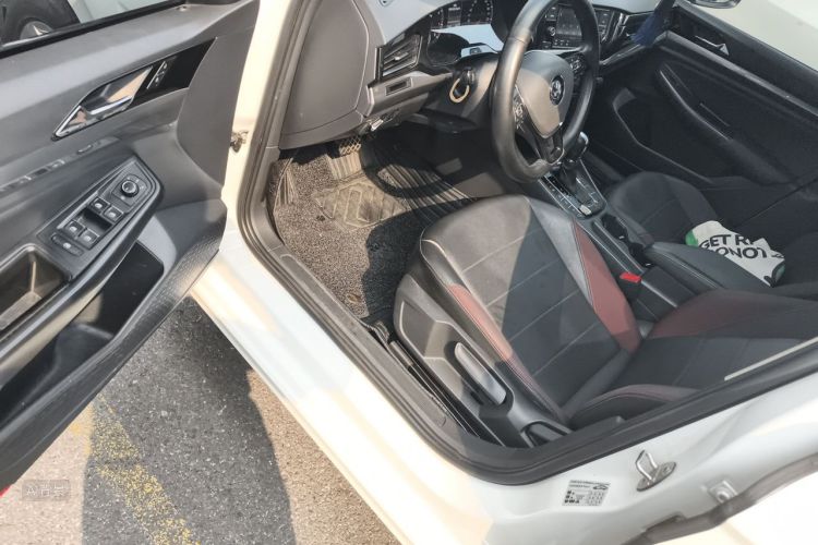 Volkswagen Bora 2020 car image #18