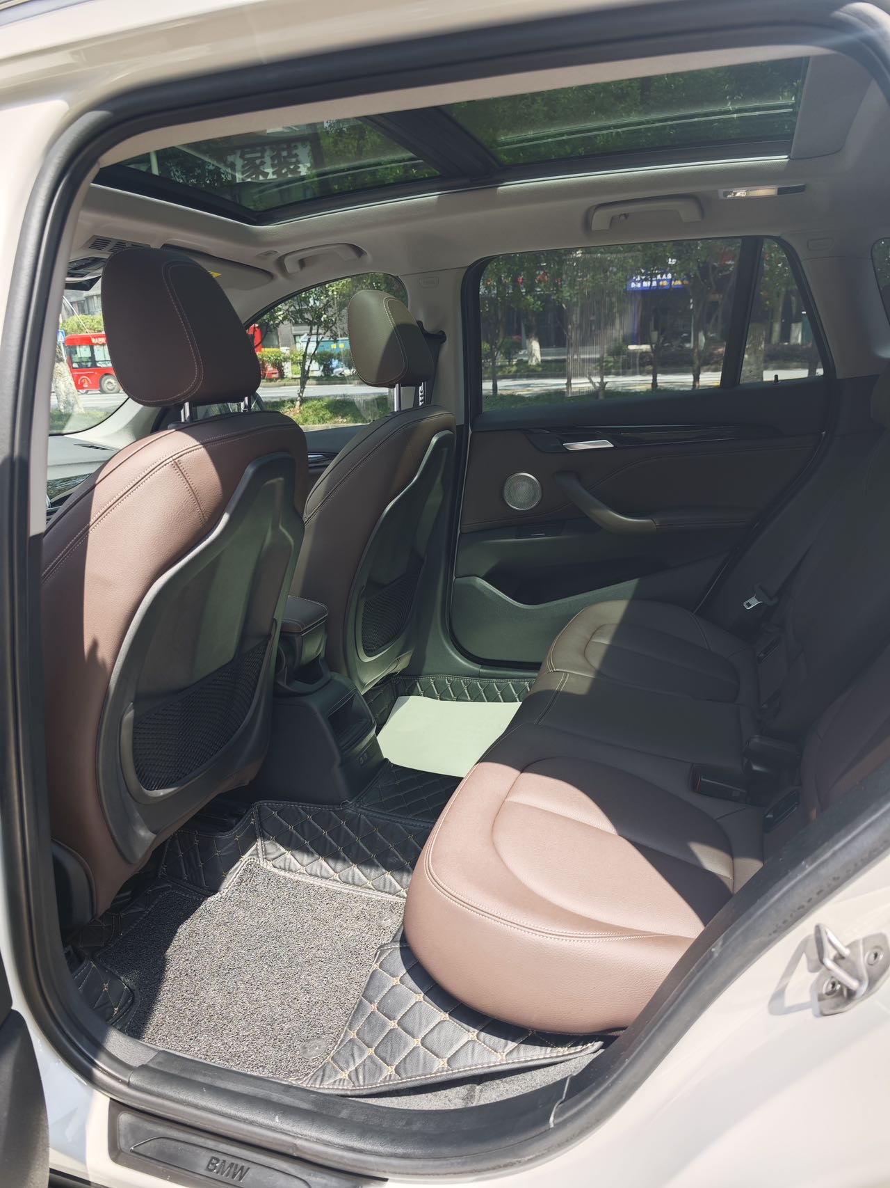 BMW X1 2021 car image #8