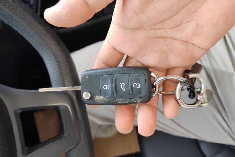 Volkswagen Santana 2022 car image #9