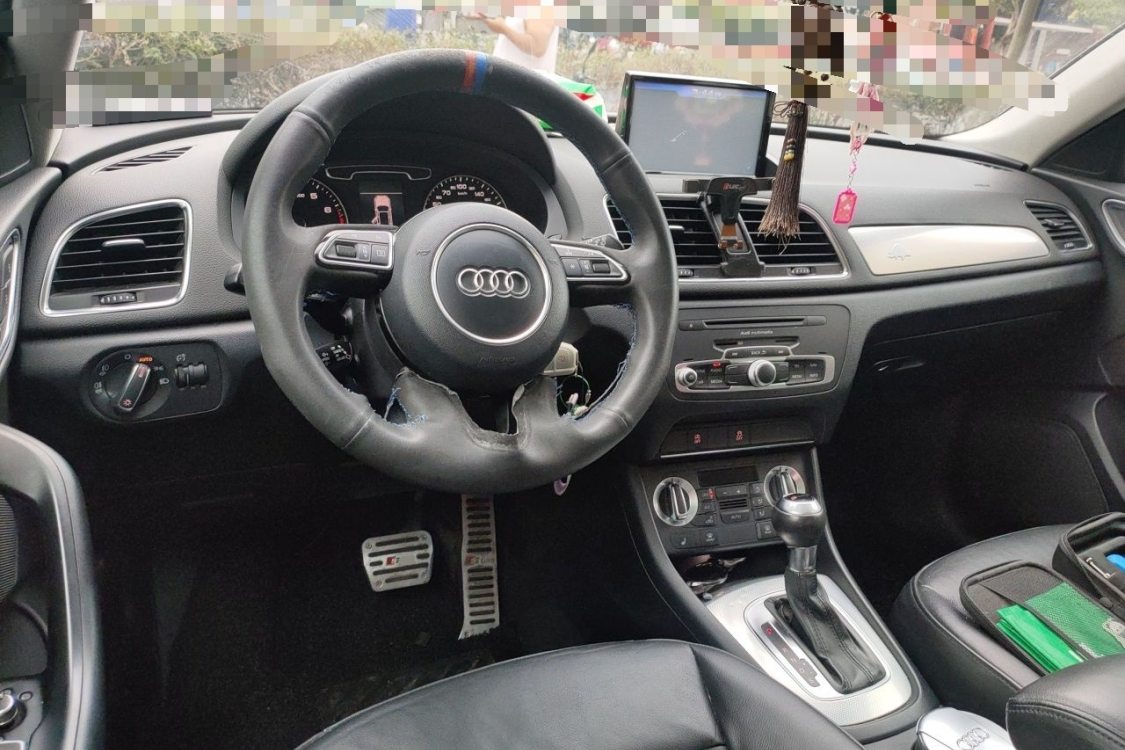 Audi Q3 2013 #21 Audi Q3 2013 car image #21