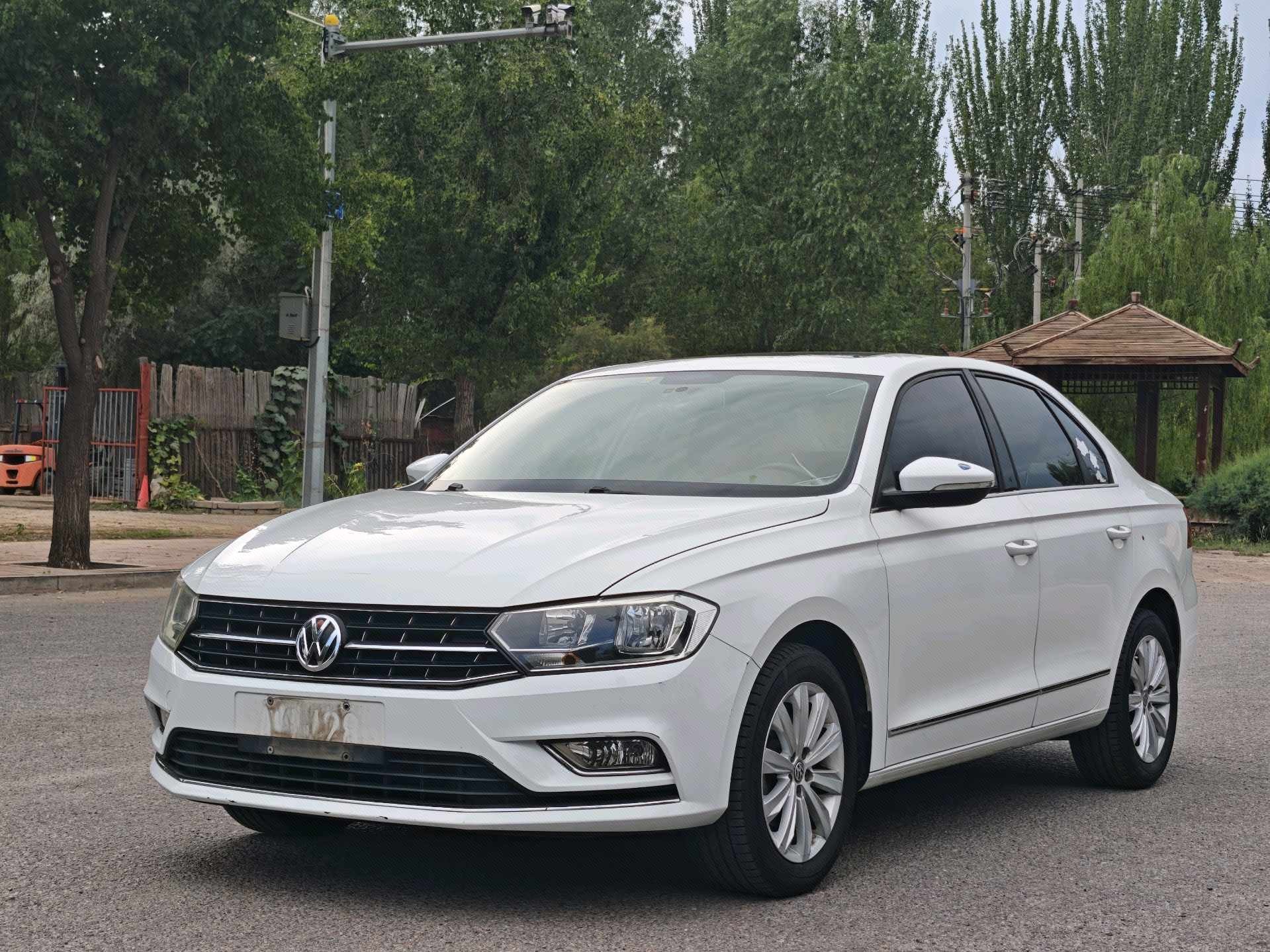 Volkswagen Bora 2017 car image 