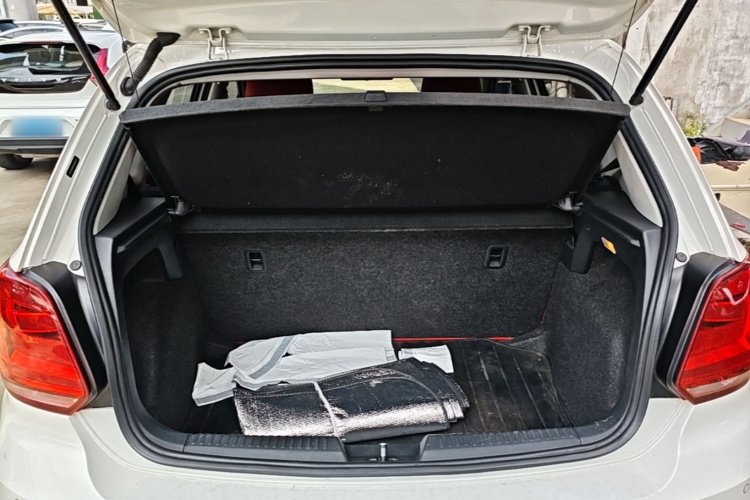 Volkswagen Polo 2017 #19 Volkswagen Polo 2017 car image #19