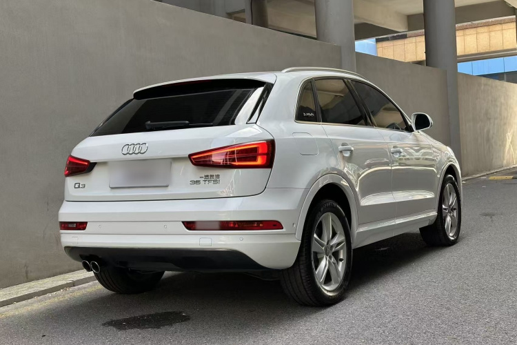 Audi Q3 2016 #7 Audi Q3 2016 car image #7