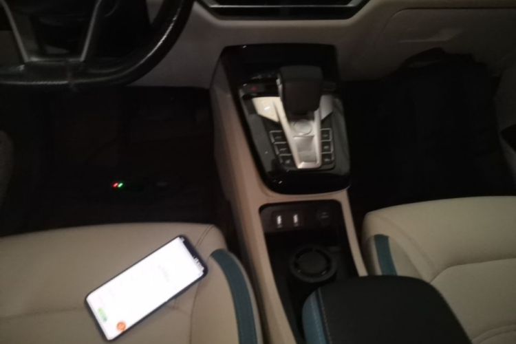 BYD Yuan Pro 2023 immagine di auto #14